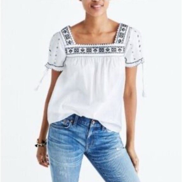Women's White Embroidered La Villa Peasant Top Box Neck Size Medium - Picture 1 of 7